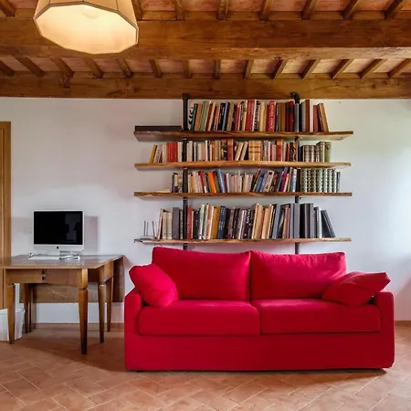 Casale Roccone Villa *